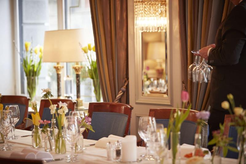 Fotos del hotel The Dufour, Suites & Rooms By Hotel Schweizerhof:  10