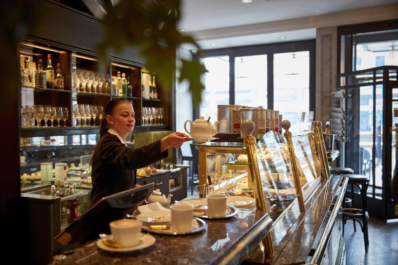 Fotos del hotel The Dufour, Suites & Rooms By Hotel Schweizerhof:  2