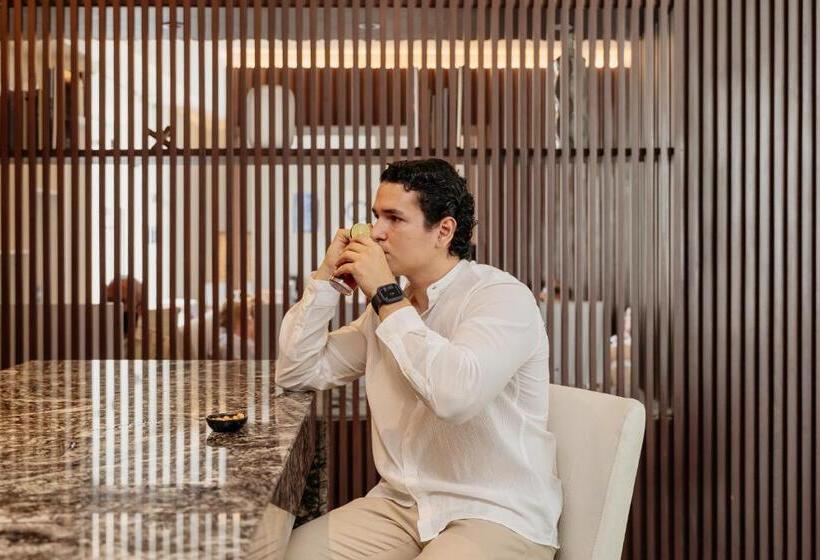 Fotos del hotel Ontico Urban Design:  6