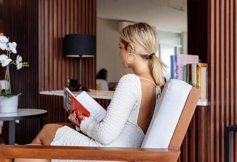 Fotos del hotel Ontico Urban Design:  18