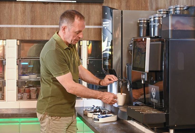 Fotos del hotel Augustus  Bernkastel  Comfortable Budget:  6