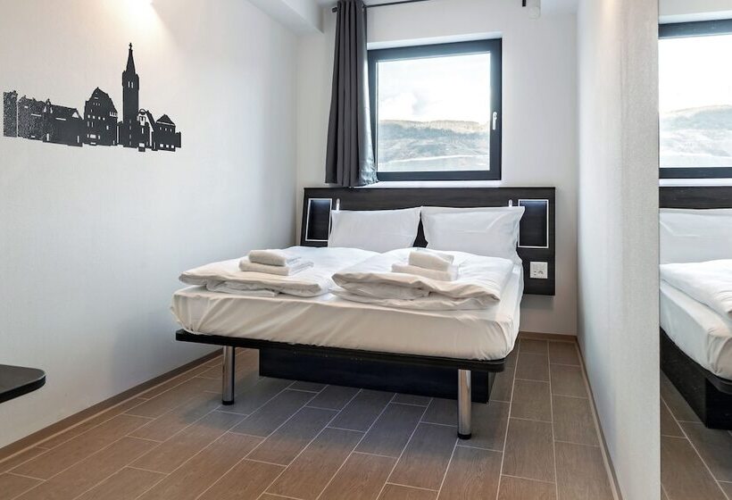 Augustus  Bernkastel  Comfortable Budget