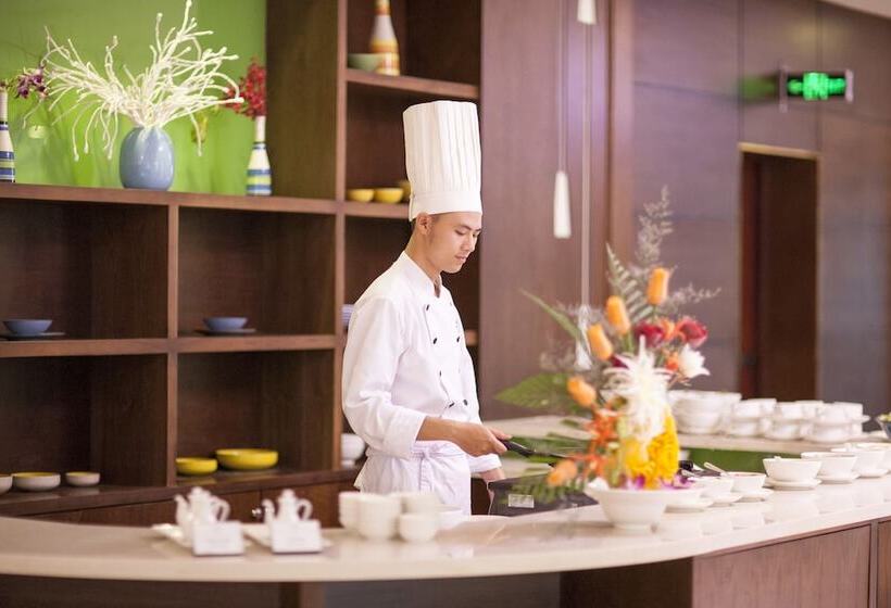 Fotos del hotel Muong Thanh Grand Quang Tri:  5