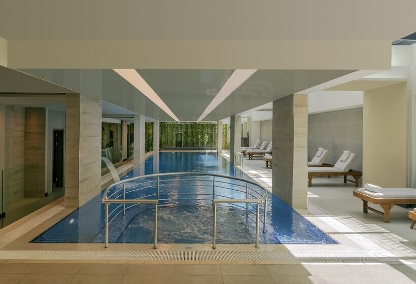 Fotos del hotel Movenpick Living Istanbul:  3