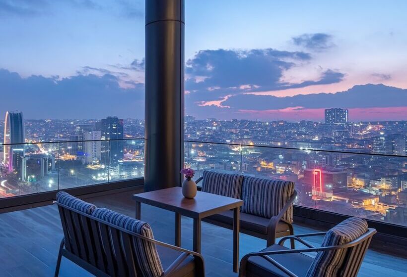 Fotos del hotel Movenpick Living Istanbul:  16
