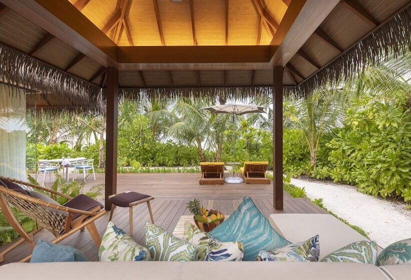 Pullman Maldives Maamutaa Resort