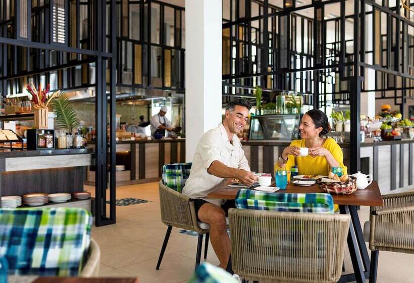 Fotos del hotel Pullman Maldives Maamutaa Resort:  3