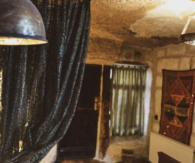 Fotos del hotel Emilys Cave House:  4