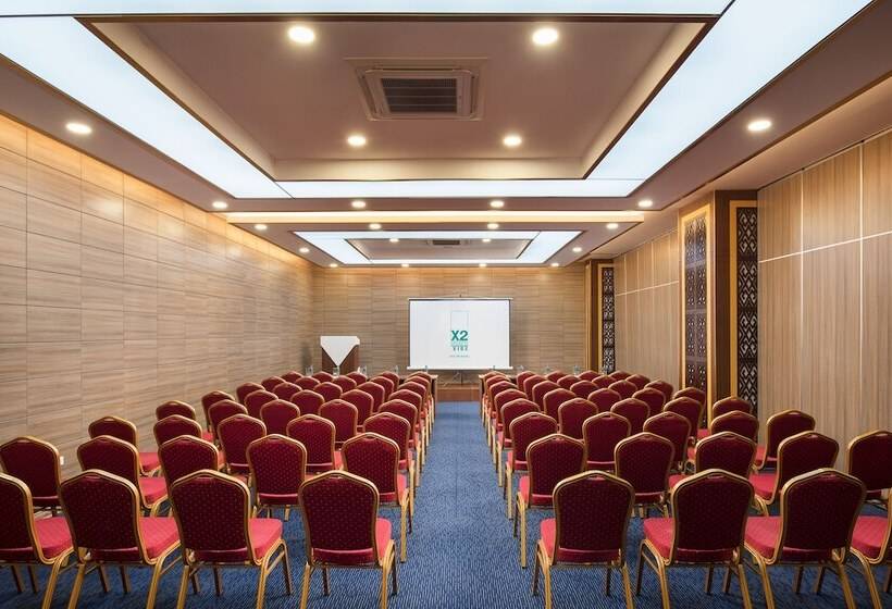 Fotos del hotel X2 Vibe Viet Tri:  16