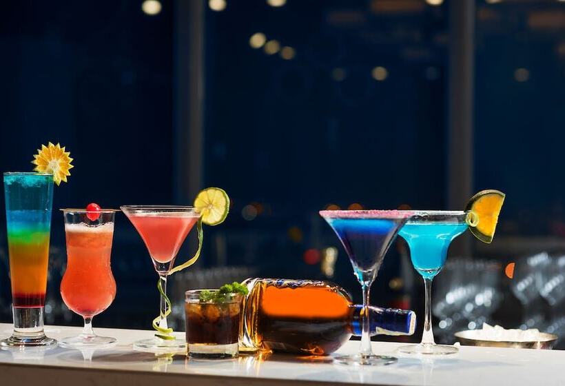 Fotos del hotel X2 Vibe Viet Tri:  9