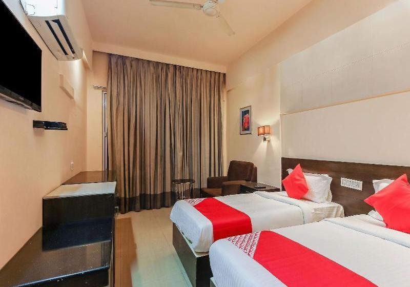 Fotos del hotel Oyo 79040  Sai Prakash:  13