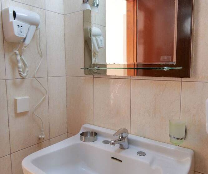 Fotos del hotel Driloni:  13