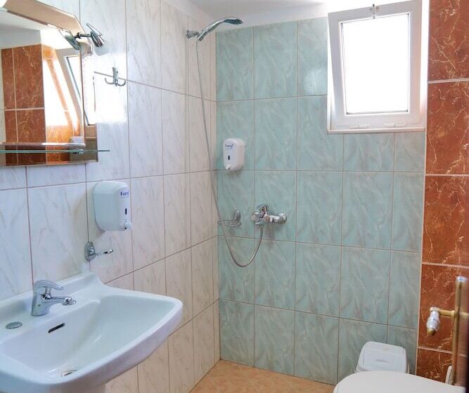 Fotos del hotel Driloni:  15