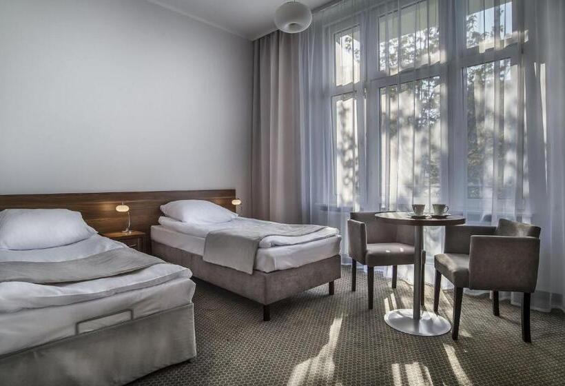 Fotos del hotel Admiral:  3