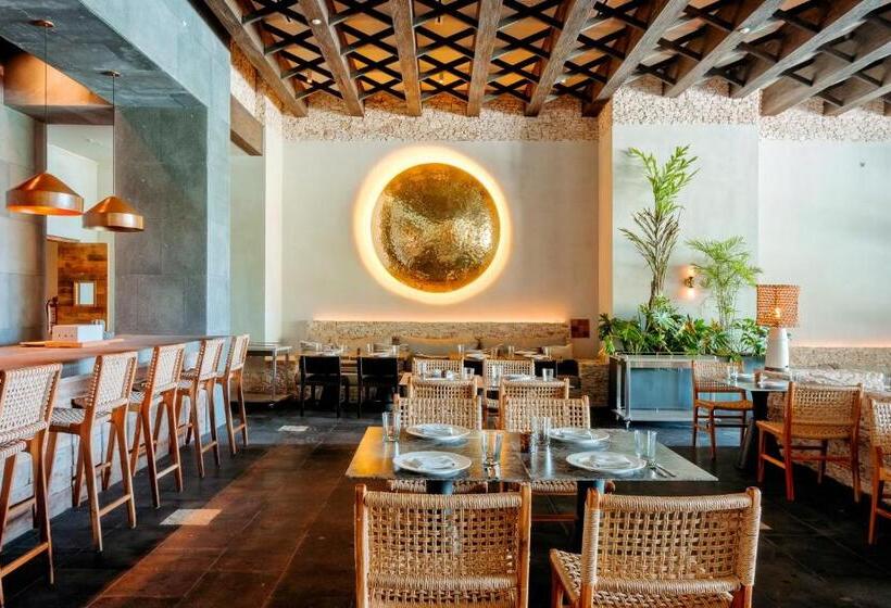 Fotos del hotel Secrets Impression Moxché Playa Del Carmen:  2