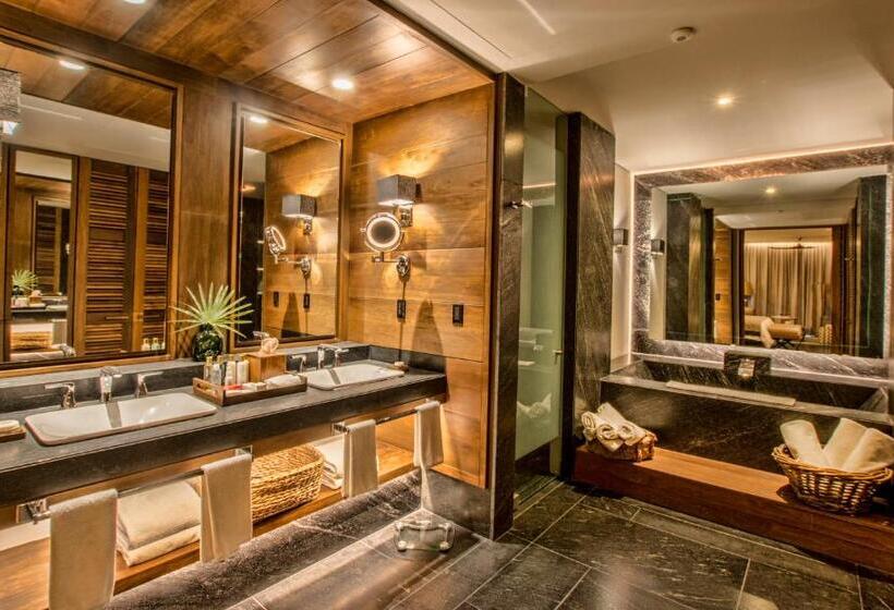 Fotos del hotel Secrets Impression Moxché Playa Del Carmen:  20