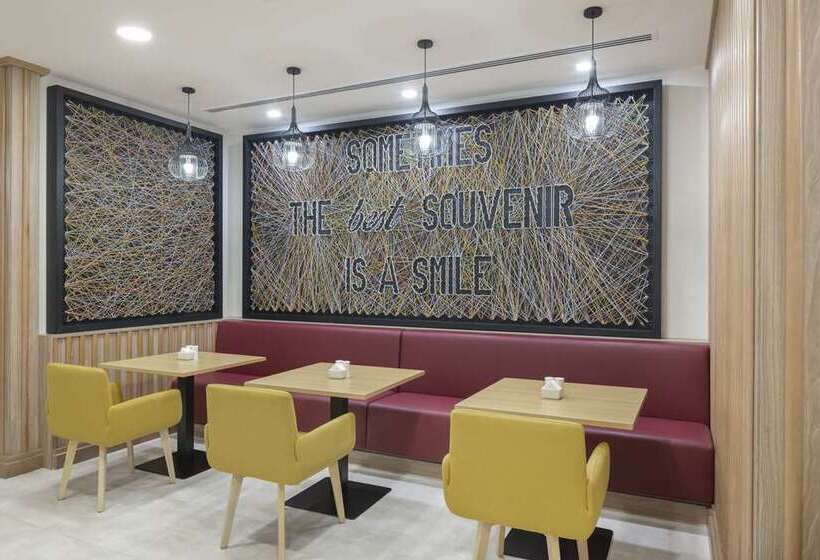 Fotos del hotel Hampton By Hilton Doha Old Town:  6