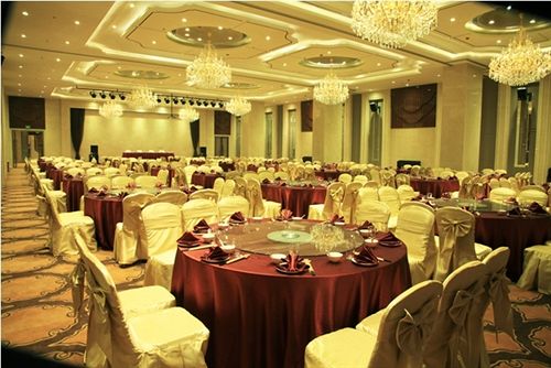 Fotos del hotel Titan Central Park:  15