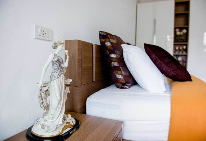 Fotos del hotel The Dlife:  14