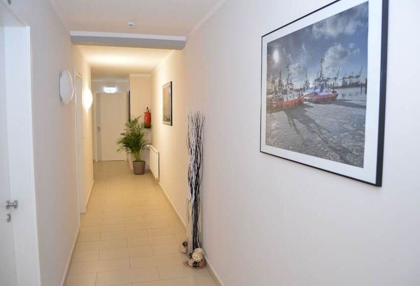 Fotos del hotel Jeta:  3