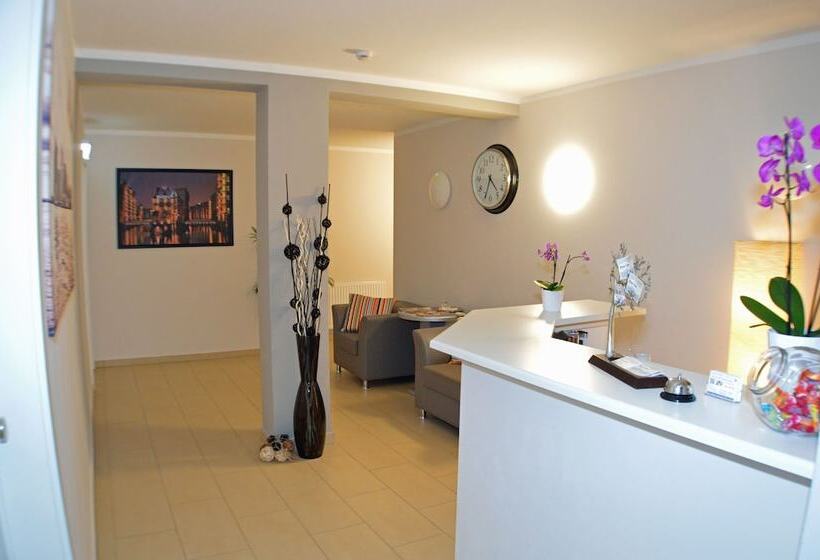 Fotos del hotel Jeta:  11