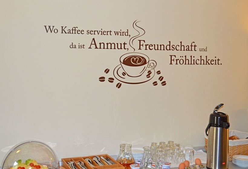 Fotos del hotel Jeta:  5