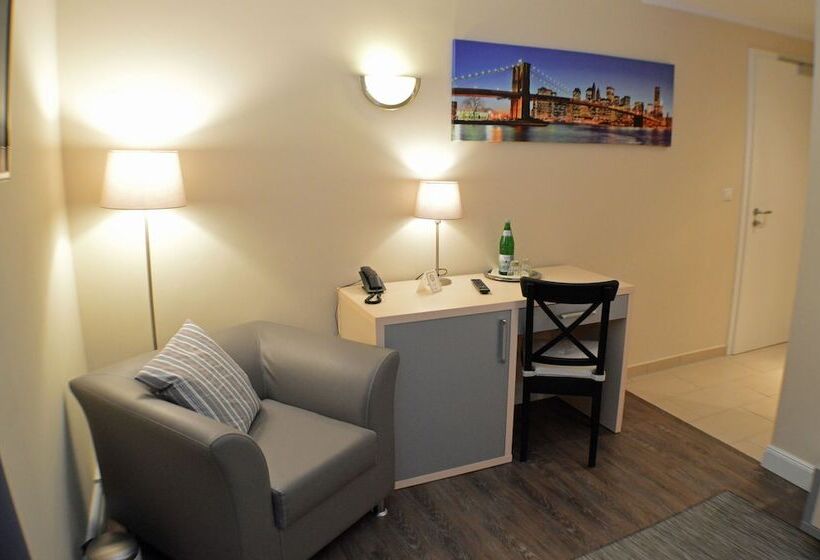 Fotos del hotel Jeta:  25