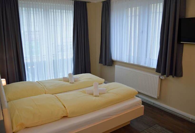 Fotos del hotel Jeta:  10