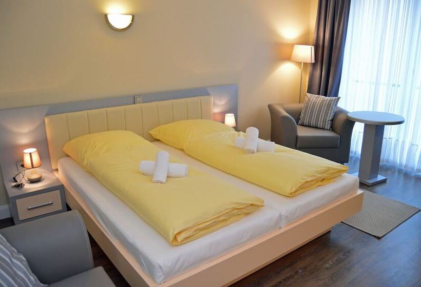 Fotos del hotel Jeta:  2