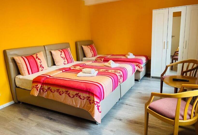 Fotos del hotel M&m   Wilhelmsburg:  15