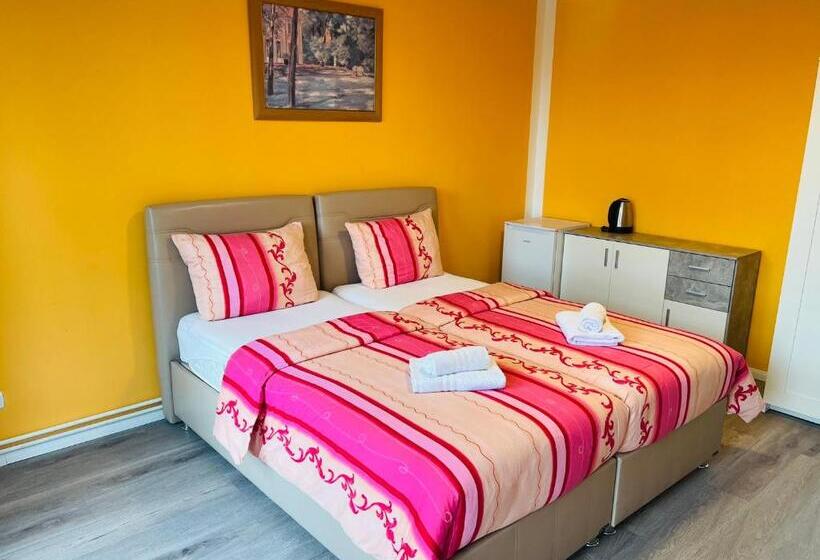 Fotos del hotel M&m   Wilhelmsburg:  6