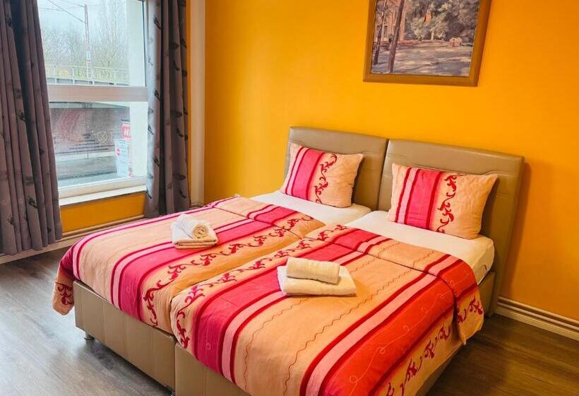 Fotos del hotel M&m   Wilhelmsburg:  16