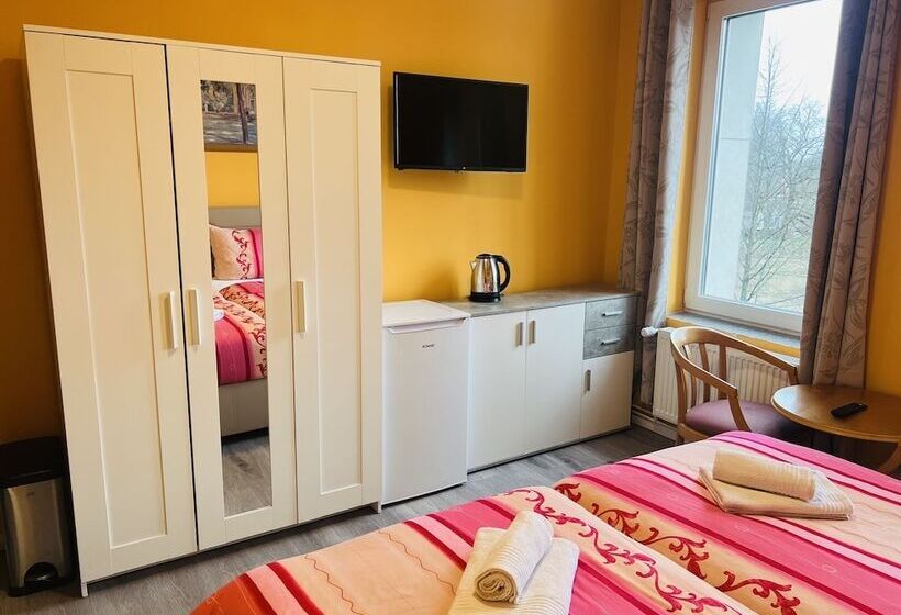 Fotos del hotel M&m   Wilhelmsburg:  17