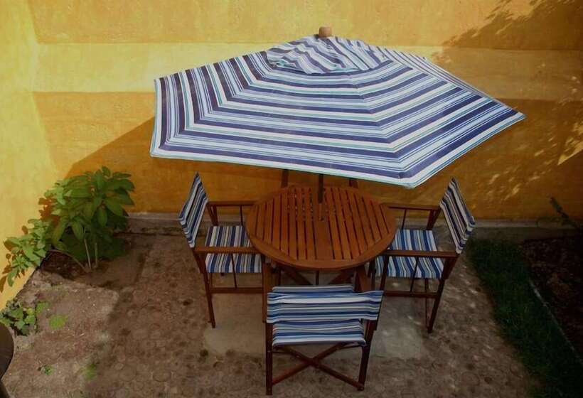 Fotos del hotel La Casa Amarilla:  2