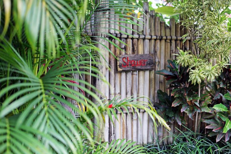 Fotos del hotel The Calmtree Bungalows:  16