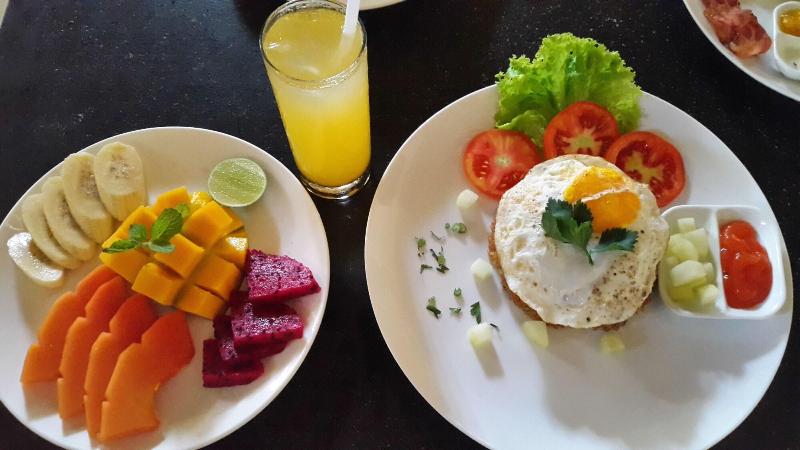 Fotos del hotel The Calmtree Bungalows:  8