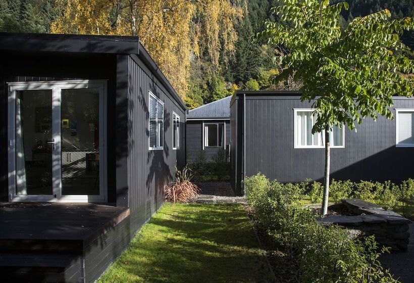 Fotos del hotel Pinewood Lodge And Apartments:  18