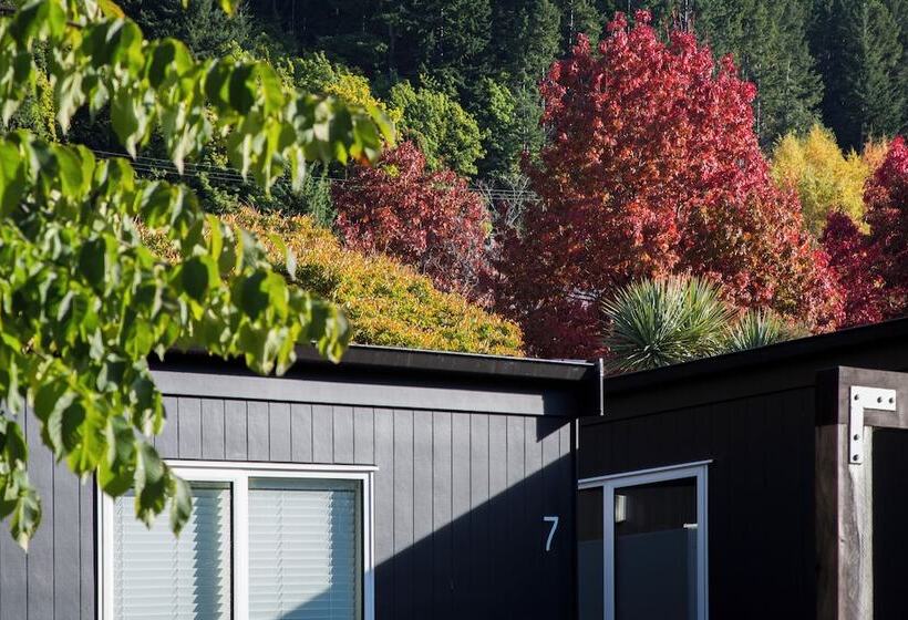 Fotos del hotel Pinewood Lodge And Apartments:  21