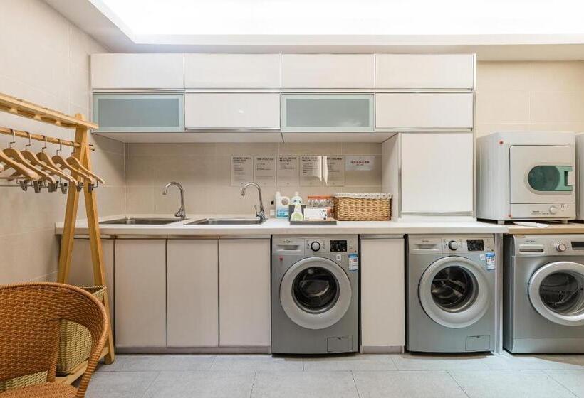 Fotos del hotel Atour Hotel Of Hangzhou Huanglong:  2