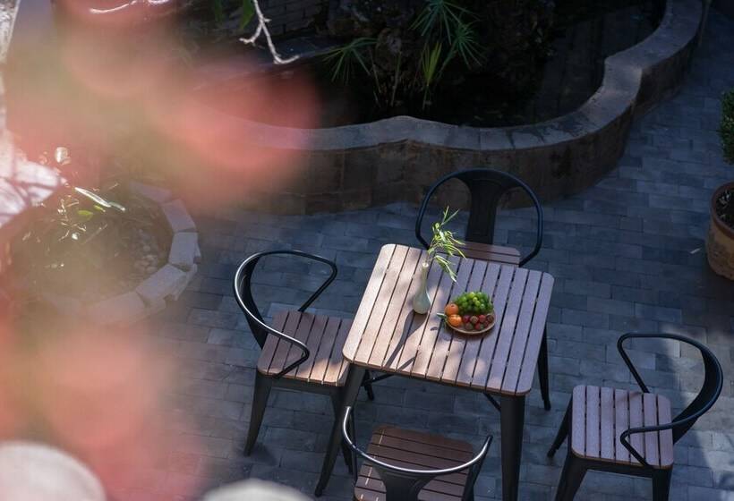 Fotos del hotel Lize Graceland Artistic Suite Inn:  4