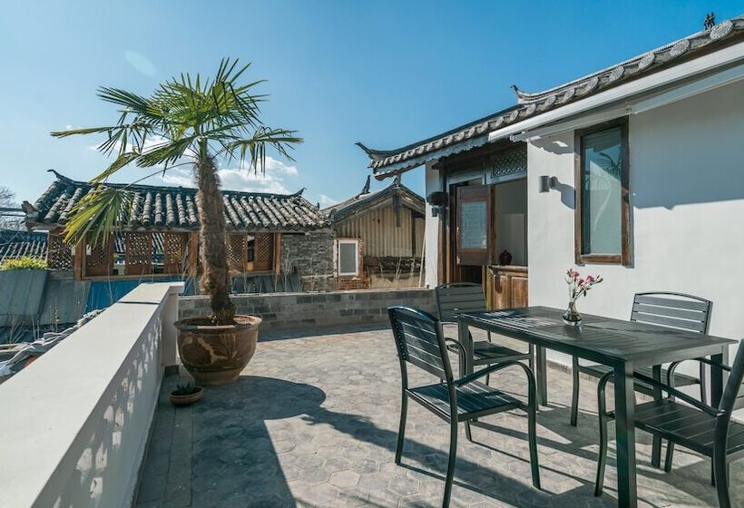 Fotos del hotel Lize Graceland Artistic Suite Inn:  17