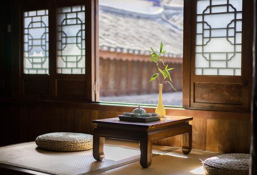 Fotos del hotel Lize Graceland Artistic Suite Inn:  6