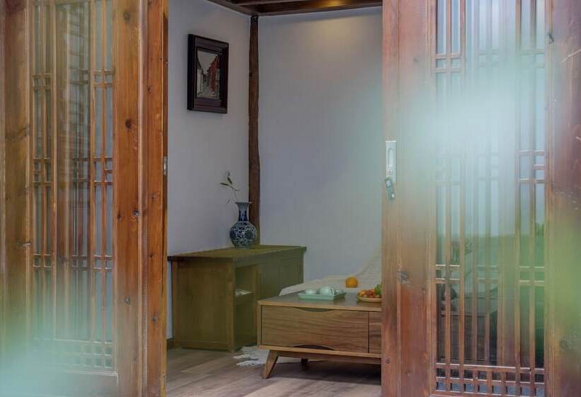 Fotos del hotel Lize Graceland Artistic Suite Inn:  16