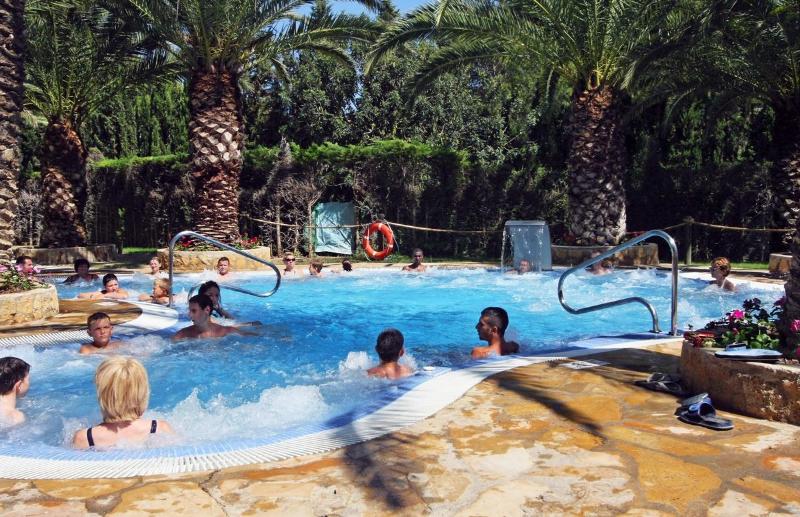 Fotos del hotel Camping & Resort La Torre Del Sol:  1