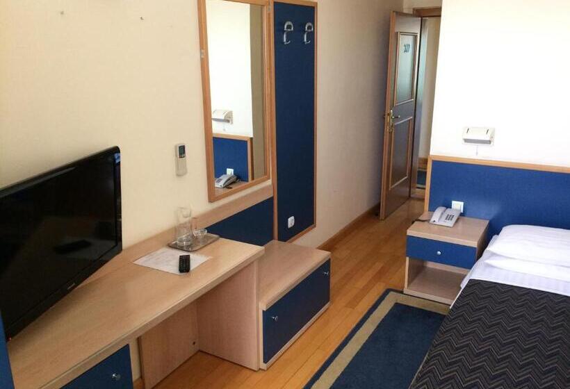 Fotos del hotel Cubic:  9