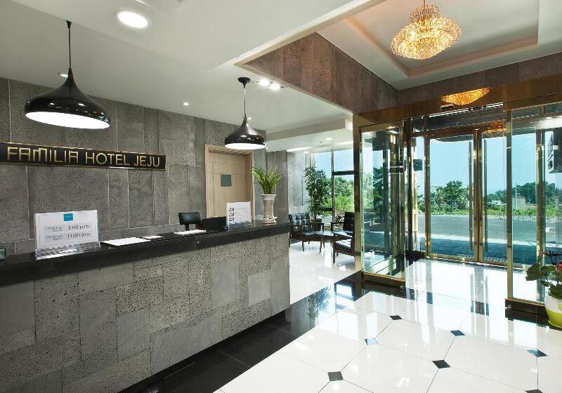 Fotos del hotel Familia:  5