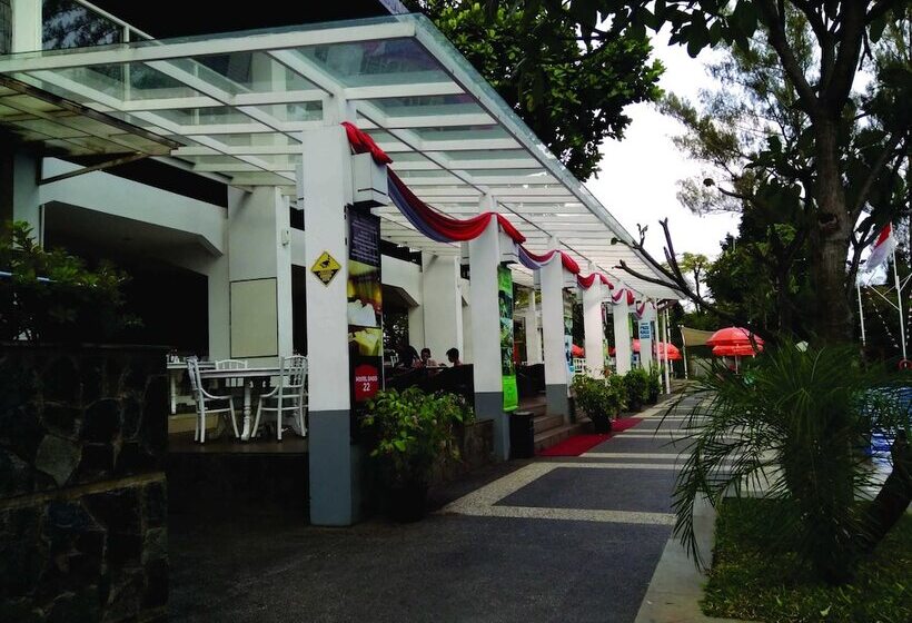 Fotos del hotel Oasis Siliwangi Sport:  20