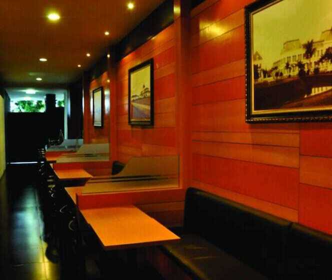 Fotos del hotel Oasis Siliwangi Sport:  17