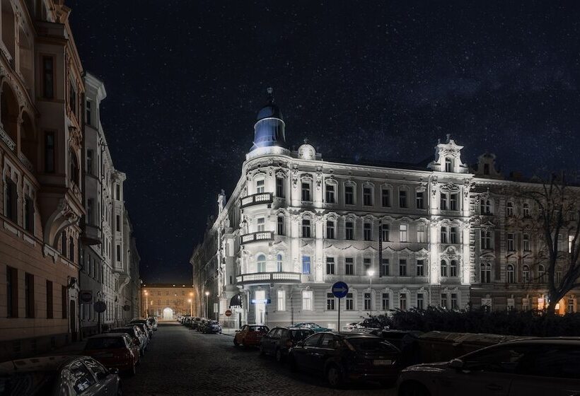 Fotos del hotel Theresian:  8