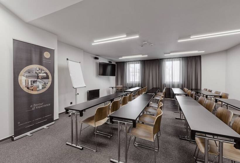 Fotos del hotel Theresian:  14